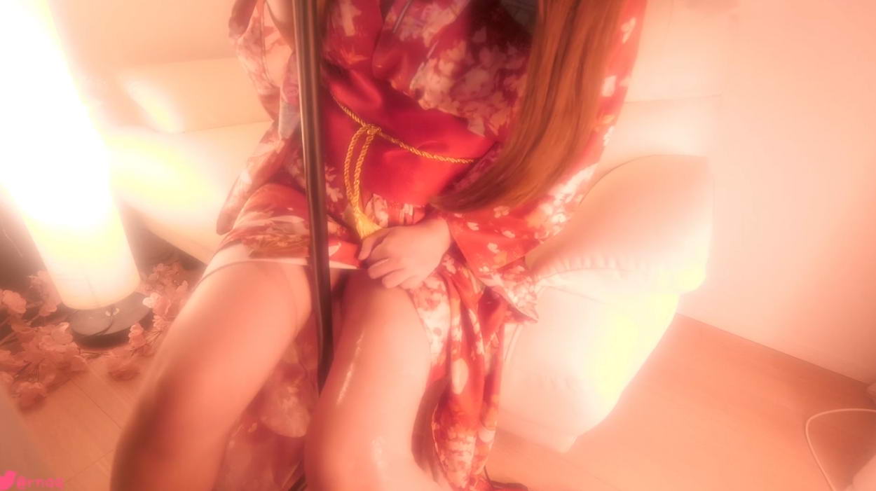 她那身着凌乱浴衣的她的激烈舔耳!1080HD完整版【超级ASMR】【1G】 畅玩游戏 预览第1张-XACG动漫资源社——中文ACG动漫游戏社区